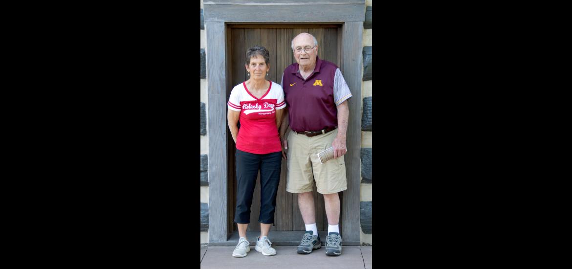 MN South News - Staff Photo - Create Article